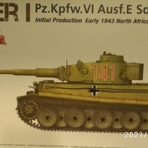 Tiger I "Initial Production Early 1943 North African Front/Tunisia" - Escala 1/35